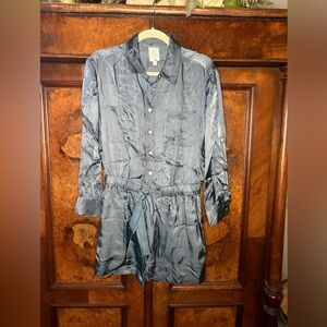 GUC Cinq à Sept- Silky Steel Blue Button-Up Tie Waist Jacket. Size M